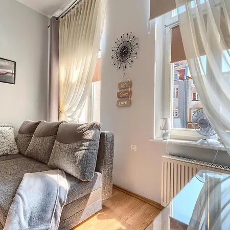 Apartment 3 Osobowy W Centrum 50 M Do Ul Monte Cassino