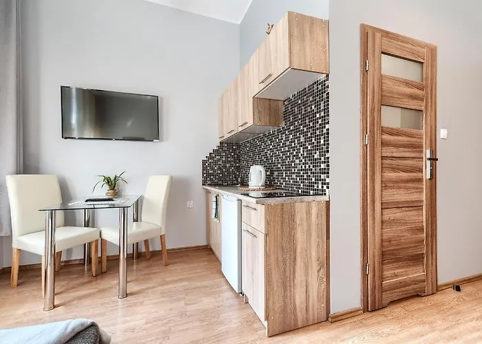 3 Osobowy W Centrum 50 M Do Ul Monte Cassino Apartment *